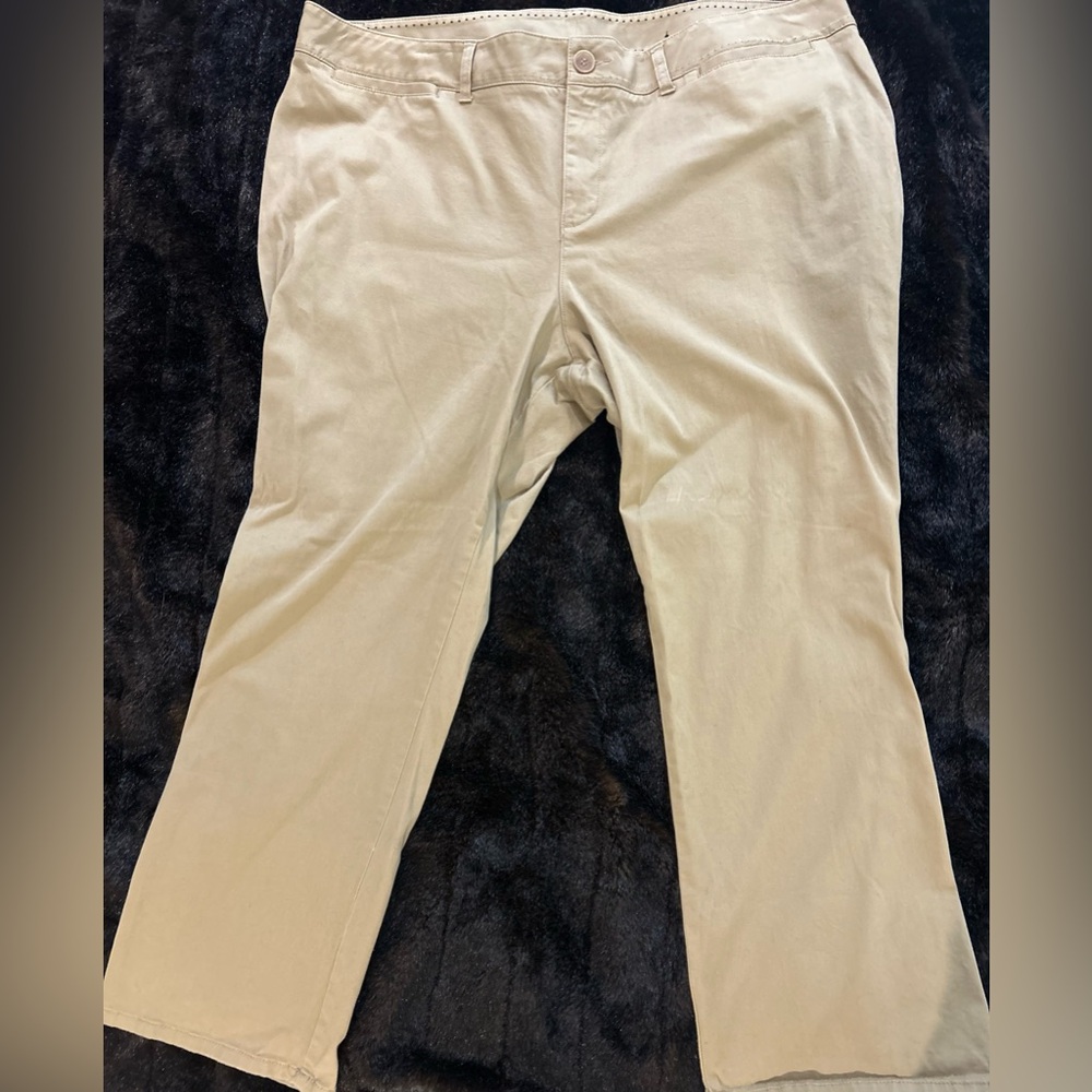 Lane Bryant Beige Stretch Chino Pants Size 28 Average Mid Rise